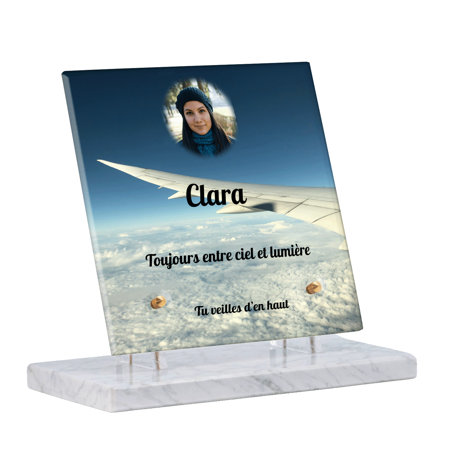 Plaque funéraire - Aile d'avion au dessus des nuages